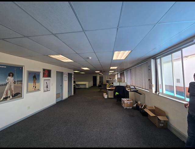 5,666M² WAREHOUSE TO LET IN EPPING INDUSTRIAL
